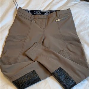 GhoDho Breeches! Hard to find Pamela style.